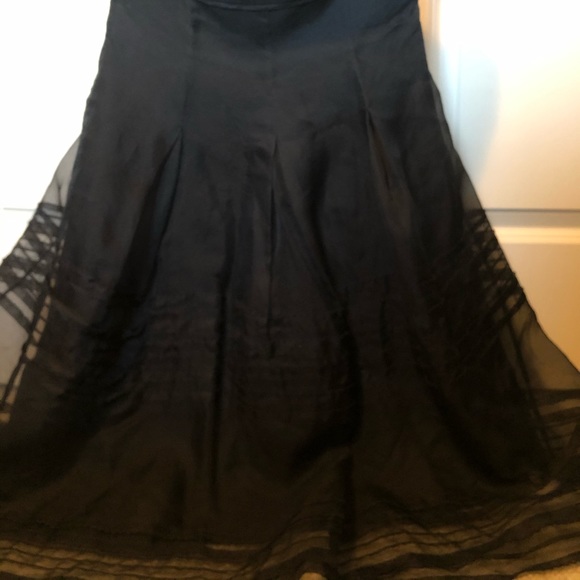 White House Black Market Strapless Cocktail Dress - Picture 9 of 10